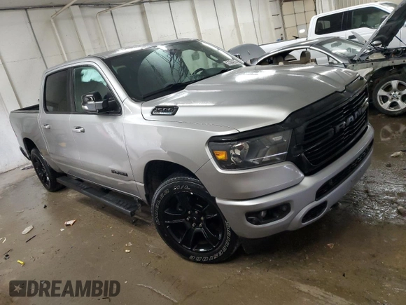 2021 Ram 1500 Big Horn z VIN 1C6SRFFT2MN598580, wystawiony jako Copart lot #52394285 z przebiegiem 34 468 mil mil oraz Szkoda całkowita • Salvage title. Historia ofert i sprzedaży dostępna na DreamBid. Obrazek 4.