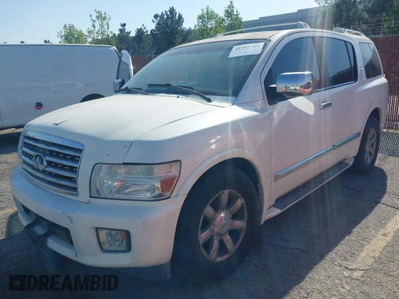 2005 Infiniti QX56 with VIN 5N3AA08A05N801653, listed as a IAAI auction lot 41992769 with 133,373 mi miles. Bid and sale history available at carsss.com. Image 2.