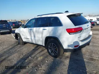 2017 Jeep Grand Cherokee Limited with VIN 1C4RJFBT5HC769196, listed as a IAAI auction lot 41829930 with 88,162 mi miles. Bid and sale history available at carsss.com. Image 3.