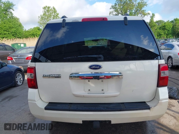 2008 Ford Expedition Limited with VIN 1FMFU20598LA15978, listed as a IAAI auction lot 42187942 with 185,814 mi miles and . Bid and sale history available at DreamBid. Image 16.