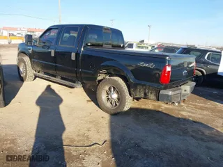 2008 Ford Super Duty F-250 SRW XL with VIN 1FTSW215X8EC51667, listed as a IAAI auction lot 41621850 with 231,325 mi miles. Bid and sale history available at carsss.com. Image 3.