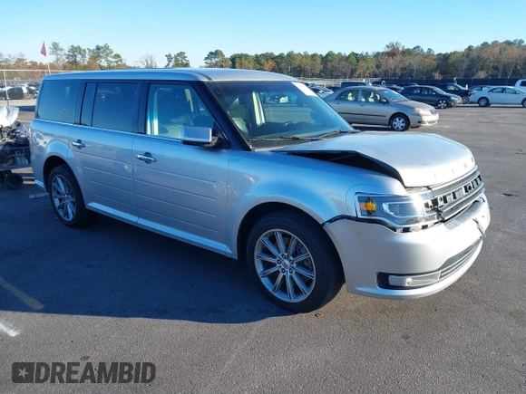 2013 Ford Flex Limited with VIN 2FMHK6D83DBD02351, listed as a IAAI auction lot 40977231 with 194,651 mi miles. Bid and sale history available at carsss.com. Image 1.