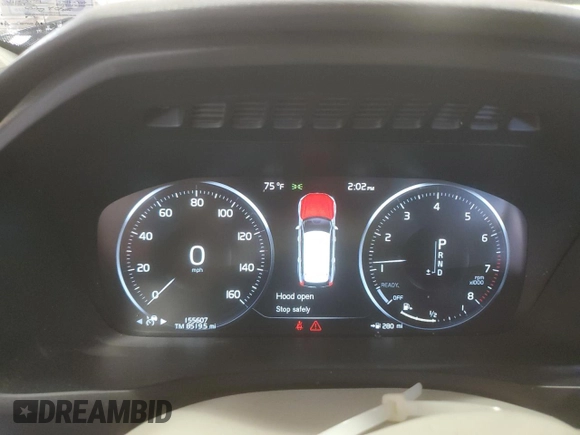 2017 Volvo XC90 Momentum with VIN YV4A22PKXH1169009, listed as a Copart auction lot 58121825 with 155,607 mi miles and Salvage title. Bid and sale history available at DreamBid. Image 9.