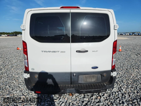 2019 Ford Transit Passenger XL with VIN 1FBZX2ZM4KKA75090, listed as a Copart auction lot 59960275 with 137,417 mi miles and Non repairable. Bid and sale history available at DreamBid. Image 6.