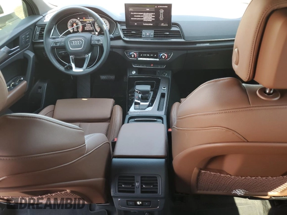 2024 Audi Q5 Sportback S line Premium с VIN WA14AAFYXR2075544, выставлен на аукционе Copart как лот 61252864 с пробегом 3 528 миль миль и Списание • Salvage title. История ставок и продаж доступна на DreamBid. Изображение 8.