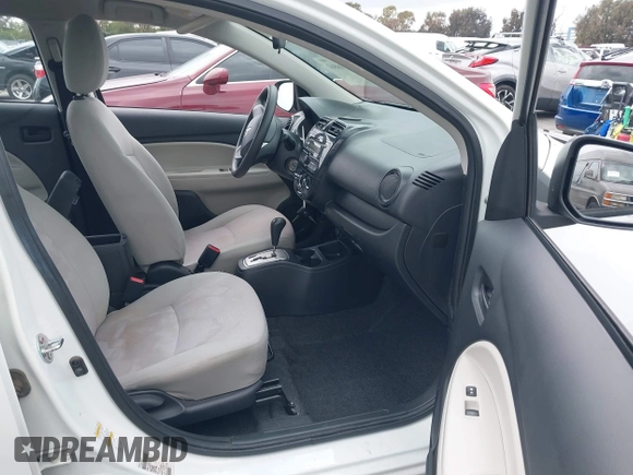 2017 Mitsubishi Mirage ES z VIN ML32F3FJ0HHF17312, wystawiony jako IAAI lot #42146861 z przebiegiem 124 038 mil mil oraz . Historia ofert i sprzedaży dostępna na DreamBid. Obrazek 5.