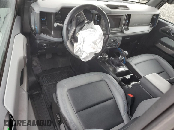 2022 Ford Bronco with VIN 1FMDE5AH3NLB08313, listed as a Copart auction lot 81641324 with 25,636 mi miles and Salvage title. Bid and sale history available at DreamBid. Image 8.