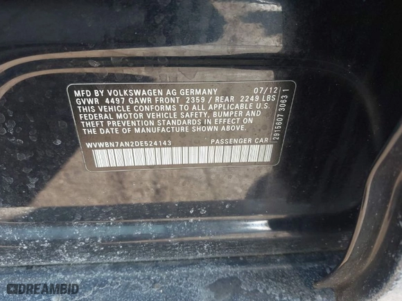 2013 Volkswagen CC Sport with VIN WVWBN7AN2DE524143, listed as a IAAI auction lot 41496924 with 121,372 mi miles. Bid and sale history available at carsss.com. Image 9.