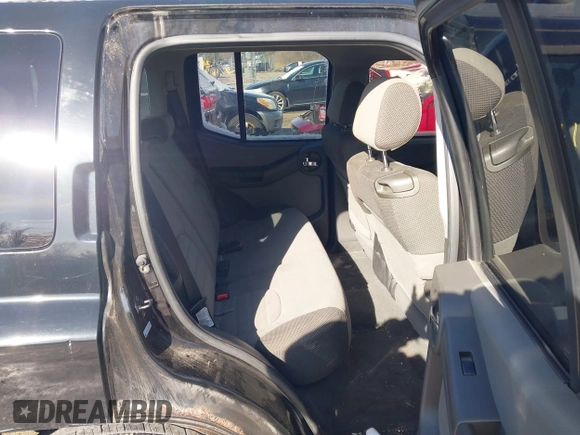 2007 Nissan Xterra S z VIN 5N1AN08U87C534736, wystawiony jako IAAI lot #41843587 z przebiegiem 160 762 mil mil oraz . Historia ofert i sprzedaży dostępna na DreamBid. Obrazek 8.