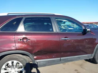 2015 Kia Sorento EX with VIN 5XYKU4A74FG642479, listed as a IAAI auction lot 41878375 with 119,877 mi miles. Bid and sale history available at carsss.com. Image 12.