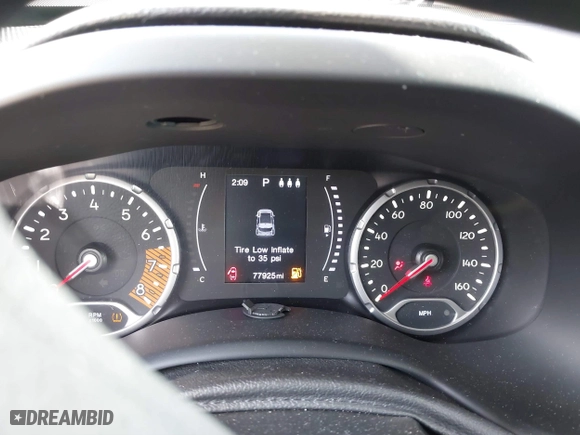 2019 Jeep Renegade Sport with VIN ZACNJBAB9KPK19872, listed as a IAAI auction lot 36614598 with 77,925 mi miles. Bid and sale history available at carsss.com. Image 7.