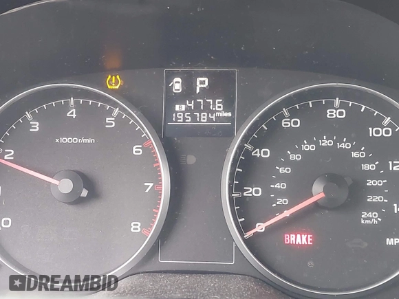 2013 Subaru Legacy Premium z VIN 4S3BMBC6XD3040213, wystawiony jako IAAI lot #42305560 z przebiegiem 195 784 mil mil oraz . Historia ofert i sprzedaży dostępna na DreamBid. Obrazek 7.