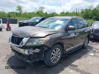 2015 Nissan Pathfinder SL with VIN 5N1AR2MNXFC689849, listed as a IAAI auction lot 42038551 with 165,019 mi miles and . Bid and sale history available at DreamBid. Image 2.