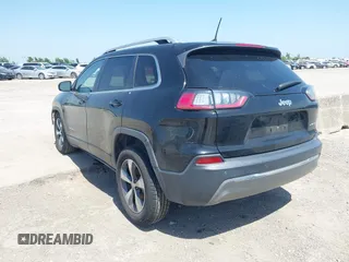 2019 Jeep Cherokee Limited z VIN 1C4PJLDB5KD469816, wystawiony jako IAAI lot #42245187 z przebiegiem 50 387 mil mil oraz . Historia ofert i sprzedaży dostępna na DreamBid. Obrazek 3.