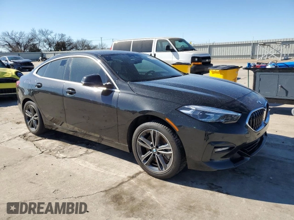 2021 BMW 2 Series 228i z VIN WBA53AK09M7J08966, wystawiony jako Copart lot #48018835 z przebiegiem 66 292 mil mil oraz Czysty tytuł • Clean title. Historia ofert i sprzedaży dostępna na DreamBid. Obrazek 4.