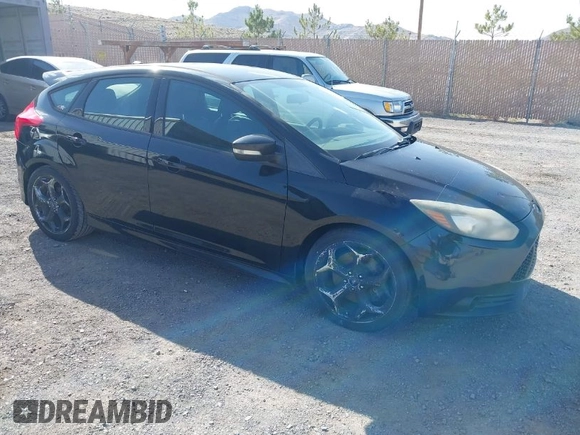 2014 Ford Focus ST with VIN 1FADP3L97EL199309, listed as a IAAI auction lot 41969919 with 174,344 mi miles and . Bid and sale history available at carsss.com. Image 1.