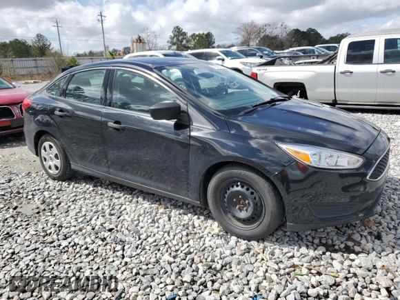 2018 Ford Focus S with VIN 1FADP3E25JL255581, listed as a Copart auction lot 47643705 with 98,025 mi miles and Salvage Title. Bid and sale history available at carsss.com. Image 4.