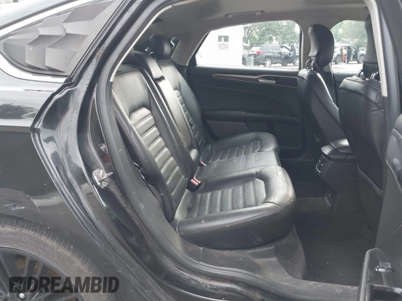 2015 Ford Fusion SE z VIN 3FA6P0H92FR111589, wystawiony jako IAAI lot #42610816 z przebiegiem 155 264 mil mil oraz . Historia ofert i sprzedaży dostępna na DreamBid. Obrazek 8.