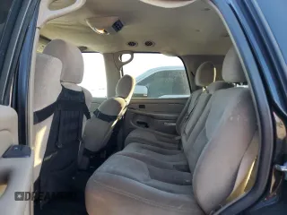 2004 GMC Yukon SLE with VIN 1GKEC13VX4R279540, listed as a Copart auction lot 82689874 with 250,179 mi miles and Salvage Title. Bid and sale history available at carsss.com. Image 11.