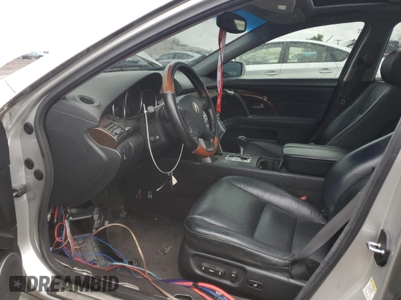 2006 Acura RL with VIN JH4KB16506C001134, listed as a Copart auction lot 51601645 with 205,706 mi miles and Salvage Title. Bid and sale history available at DreamBid. Image 7.