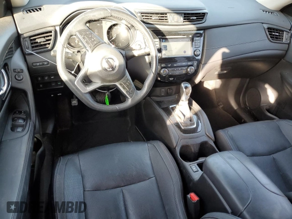 2017 Nissan Rogue SL with VIN JN8AT2MTXHW408272, listed as a Copart auction lot 49271525 with 62,143 mi miles and Salvage Title. Bid and sale history available at DreamBid. Image 8.