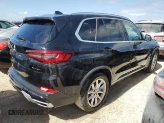 2021 BMW X5 xDrive40i with VIN 5UXCR6C07M9H20061, listed as a Copart auction lot 60442474 with 25,629 mi miles and Non repairable. Bid and sale history available at DreamBid. Image 3.