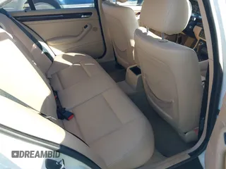 2005 BMW 3 Series 325i with VIN WBAAZ33495KW75624, listed as a IAAI auction lot 41495796 with 92,832 mi miles and . Bid and sale history available at DreamBid. Image 8.