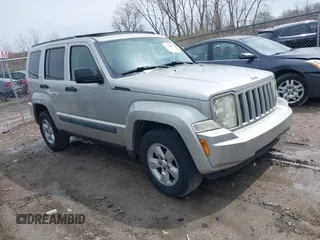 2009 Jeep Liberty Sport with VIN 1J8GN28K69W512320, listed as a IAAI auction lot 41970015 with 115,443 mi miles. Bid and sale history available at carsss.com. Image 1.