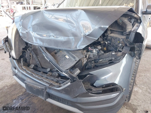 2017 Hyundai Tucson Value with VIN KM8J33A23HU472898, listed as a IAAI auction lot 41634205 with 81,690 mi miles. Bid and sale history available at carsss.com. Image 6.