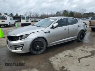 2015 Kia Optima LX z VIN 5XXGM4A75FG482428, wystawiony jako Copart lot #45197475 z przebiegiem 189 216 mil mil oraz Szkoda całkowita • Salvage title. Historia ofert i sprzedaży dostępna na DreamBid. Obrazek 1.
