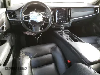2018 Volvo V90 z VIN YV4A22NL3J1029983, wystawiony jako Copart lot #77887693 z przebiegiem 49 257 mil mil oraz . Historia ofert i sprzedaży dostępna na DreamBid. Obrazek 8.