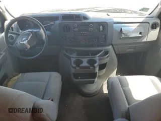 2009 Ford Econoline Passenger XL с VIN 1FBNE31L09DA71730, выставлен на аукционе Copart как лот 56863325 с пробегом Не указан миль и Чистый • Clean title. История ставок и продаж доступна на DreamBid. Изображение 8.