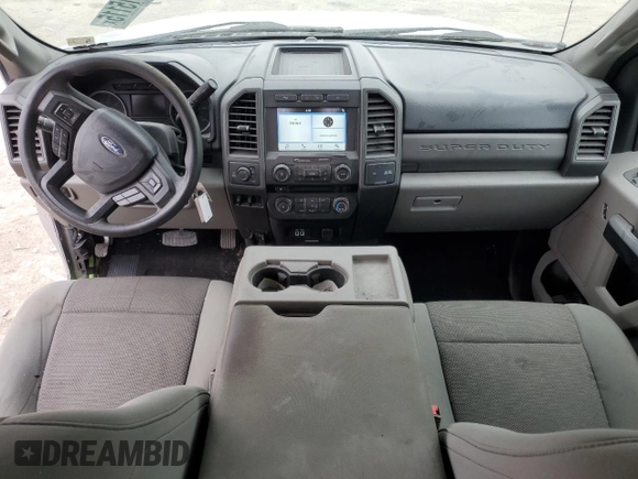 2018 Ford Super Duty F-250 SRW XL with VIN 1FT7W2B69JEC55051, listed as a Copart auction lot 44015115 with 73,111 mi miles and Salvage Title. Bid and sale history available at carsss.com. Image 8.