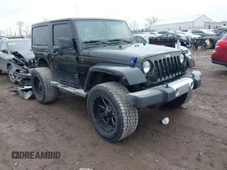 2012 Jeep Wrangler Sahara z VIN 1C4AJWBG3CL168538, wystawiony jako IAAI lot #41505049 z przebiegiem 91 002 mil mil oraz . Historia ofert i sprzedaży dostępna na DreamBid. Obrazek 1.