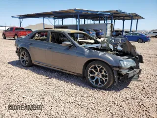 2018 Chrysler 300 S with VIN 2C3CCABG7JH293501, listed as a Copart auction lot 52521985 with Not Provided miles and Salvage Title. Bid and sale history available at DreamBid. Image 4.