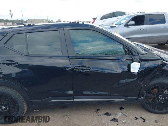 2021 Nissan Kicks SR with VIN 3N1CP5DV7ML520557, listed as a IAAI auction lot 41473489 with 35,634 mi miles. Bid and sale history available at carsss.com. Image 13.