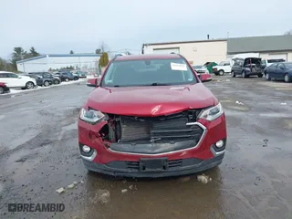 2018 Chevrolet Traverse LT Cloth with VIN 1GNEVGKW3JJ268688, listed as a IAAI auction lot 41656882 with 51,751 mi miles. Bid and sale history available at carsss.com. Image 12.