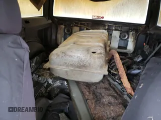 1992 Jeep Cherokee SE with VIN 1J4FJ28S1NL154354, listed as a Copart auction lot 71081634 with 0 mi miles and Salvage Title. Bid and sale history available at carsss.com. Image 10.