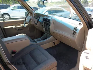 2002 Ford Explorer Sport Trac Value с VIN 1FMZU77E52UB55396, выставлен на аукционе IAAI как лот 42417105 с пробегом 192 840 миль миль и . История ставок и продаж доступна на DreamBid. Изображение 5.