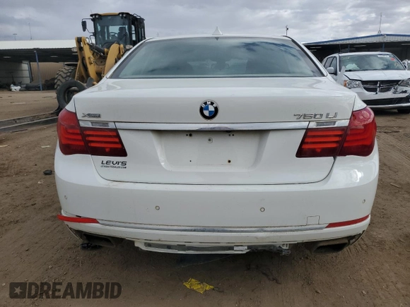2013 BMW 7 Series 750Li xDrive z VIN WBAYF8C53DD140692, wystawiony jako Copart lot #79561764 z przebiegiem 163 552 mil mil oraz Nie do naprawy • Non repairable. Historia ofert i sprzedaży dostępna na DreamBid. Obrazek 6.