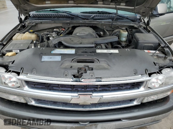 2001 Chevrolet Suburban LS with VIN 1GNEC16T01J293129, listed as a Copart auction lot 50886925 with 337,055 mi miles and Salvage Title. Bid and sale history available at carsss.com. Image 12.