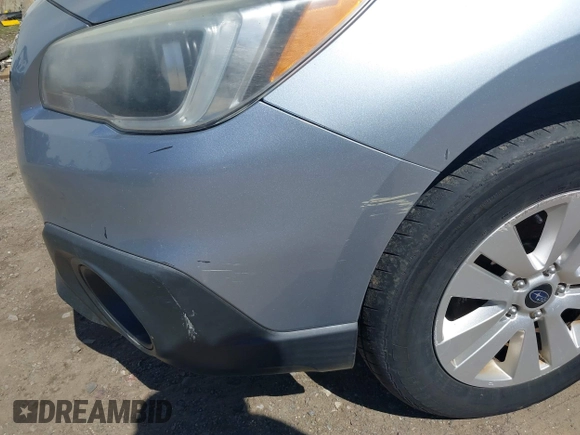 2015 Subaru Outback Premium with VIN 4S4BSADC7F3361953, listed as a IAAI auction lot 42170100 with 208,154 mi miles and . Bid and sale history available at DreamBid. Image 6.