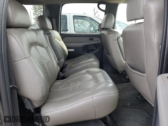 2002 Chevrolet Suburban LT with VIN 1GNFK16Z42J185836, listed as a Copart auction lot 42162685 with 0 mi miles and Salvage Title. Bid and sale history available at carsss.com. Image 11.
