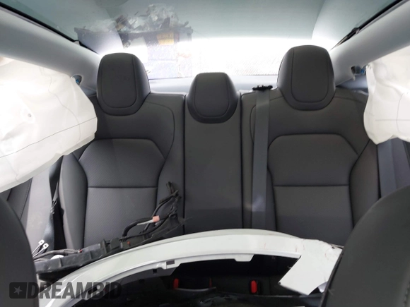 2024 Tesla Model 3 z VIN 5YJ3E1EAXRF853350, wystawiony jako IAAI lot #41946954 z przebiegiem Nie podano mil oraz . Historia ofert i sprzedaży dostępna na DreamBid. Obrazek 8.