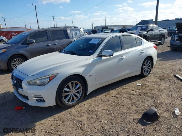 2016 Infiniti Q50 3.0t Premium with VIN JN1EV7AP8GM306347, listed as a IAAI auction lot 42013538 with 199,065 mi miles. Bid and sale history available at carsss.com. Image 2.