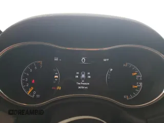 2019 Jeep Grand Cherokee Limited с VIN 1C4RJEBG1KC816874, выставлен на аукционе Copart как лот 58926935 с пробегом 36 704 миль миль и Списание • Salvage title. История ставок и продаж доступна на DreamBid. Изображение 9.