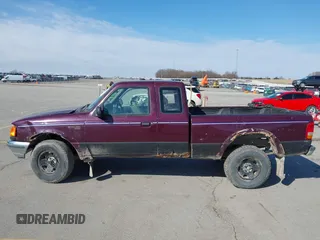 1994 Ford Ranger Splash with VIN 1FTCR15X3RPC11809, listed as a IAAI auction lot 41878268 with 252,657 mi miles. Bid and sale history available at carsss.com. Image 14.