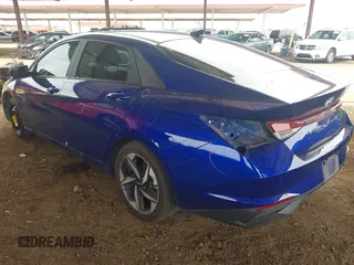 2023 Hyundai Elantra SEL z VIN KMHLS4AG2PU558862, wystawiony jako IAAI lot #42248662 z przebiegiem 69 025 mil mil oraz . Historia ofert i sprzedaży dostępna na DreamBid. Obrazek 3.