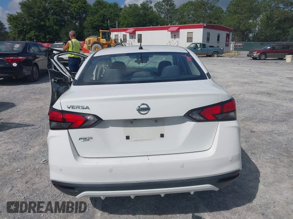 2020 Nissan Versa S z VIN 3N1CN8DV4LL864966, wystawiony jako IAAI lot #42260836 z przebiegiem Nie podano mil oraz . Historia ofert i sprzedaży dostępna na DreamBid. Obrazek 17.