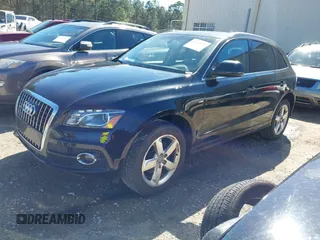 2012 Audi Q5 3.2L Premium Plus with VIN WA1DKAFP3CA071854, listed as a IAAI auction lot 41715296 with 175,634 mi miles. Bid and sale history available at carsss.com. Image 2.
